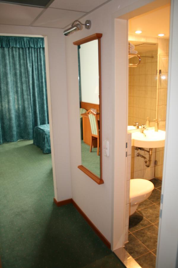 Park Hotel Es Rendezveny Centrum Bábolna 외부 사진
